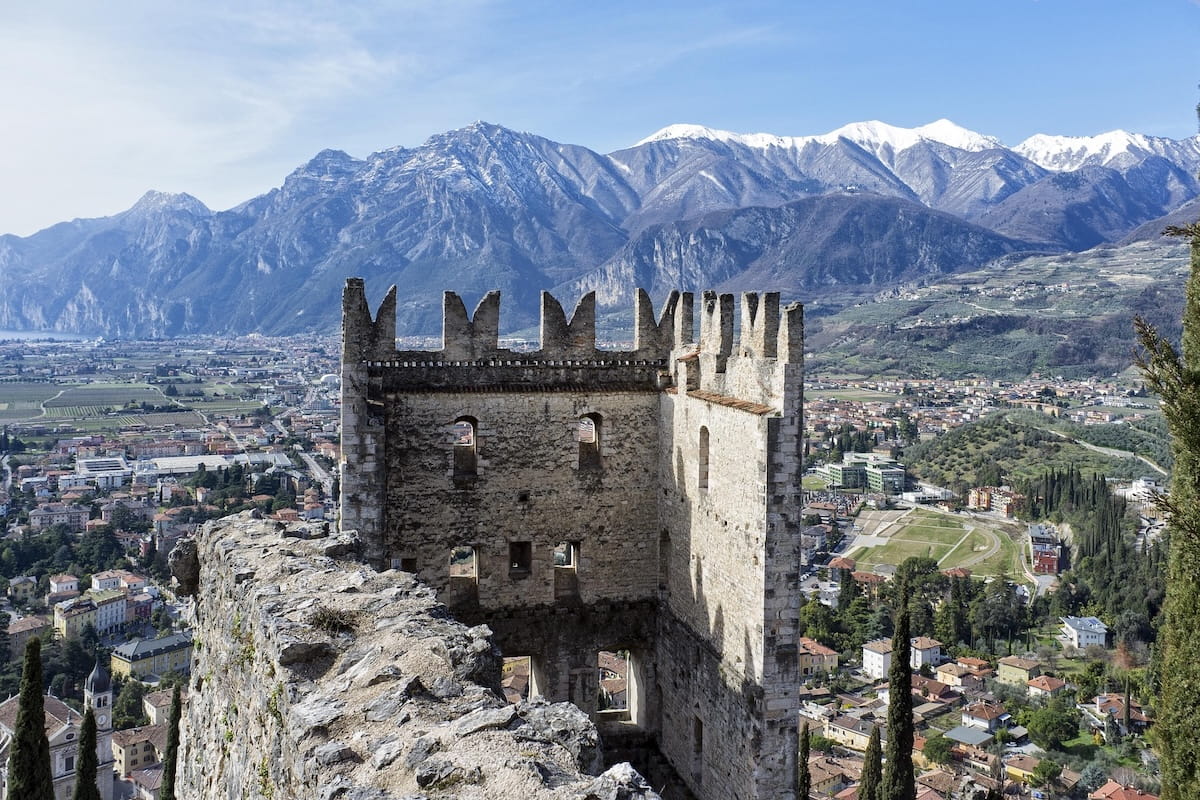 Castello di Arco e vista sul Garda Trentino